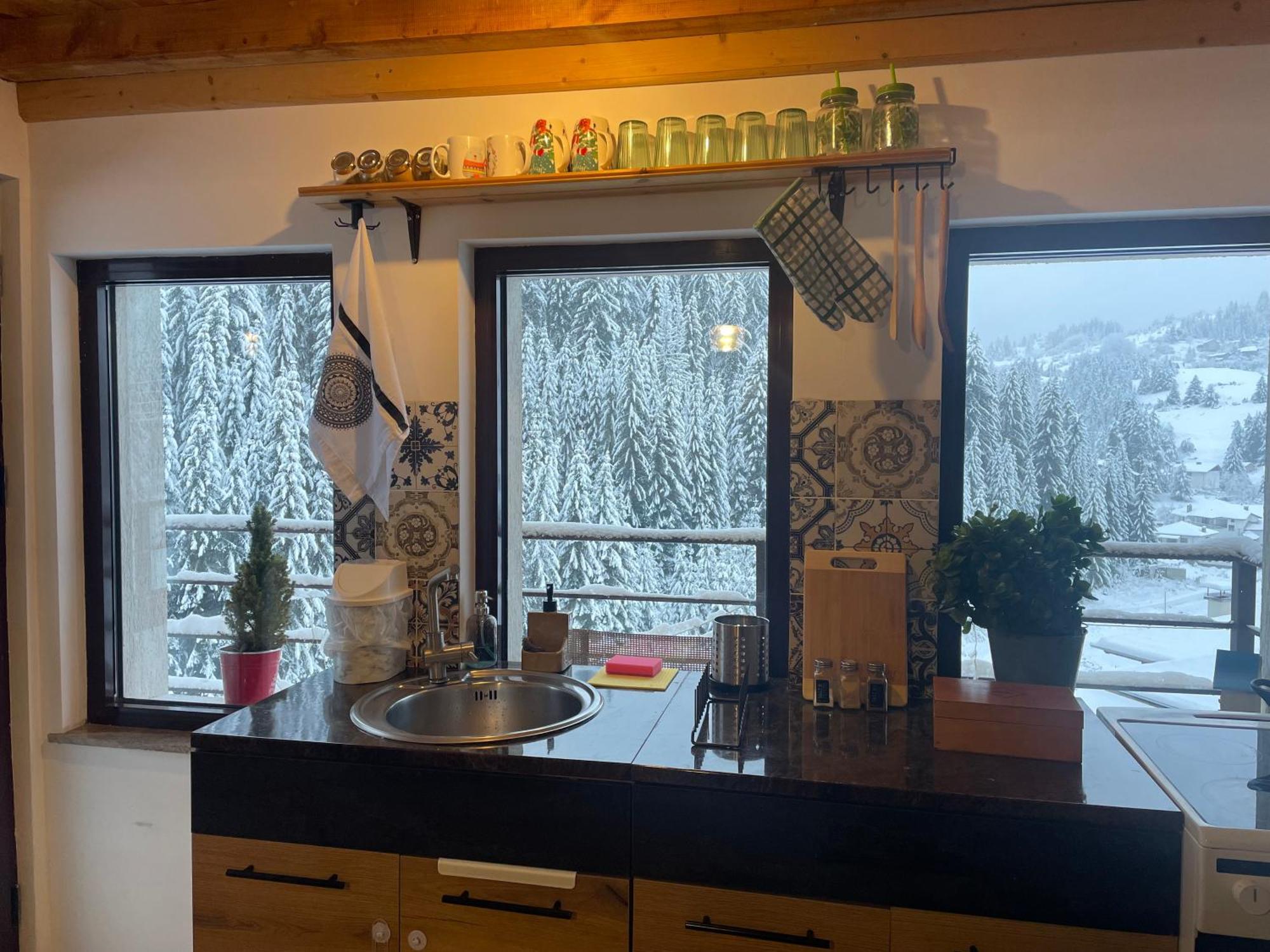Apartament Stoykite Escape House Zewnętrze zdjęcie